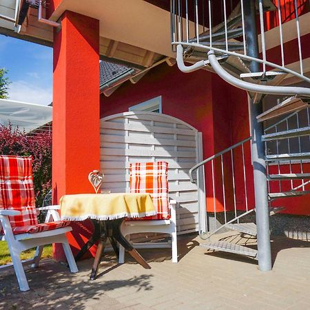Apartment Rotes Haus Kröslin Kültér fotó